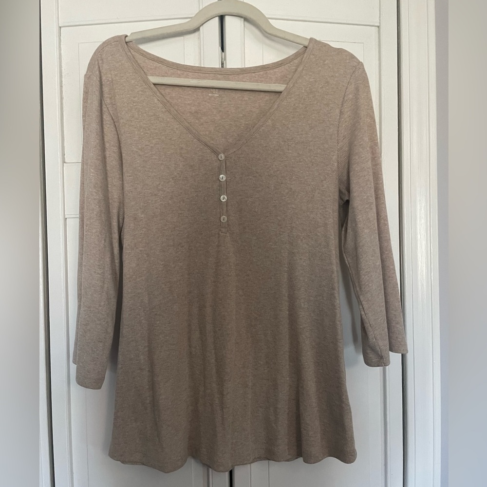 Classic Henley Top: Oatmeal